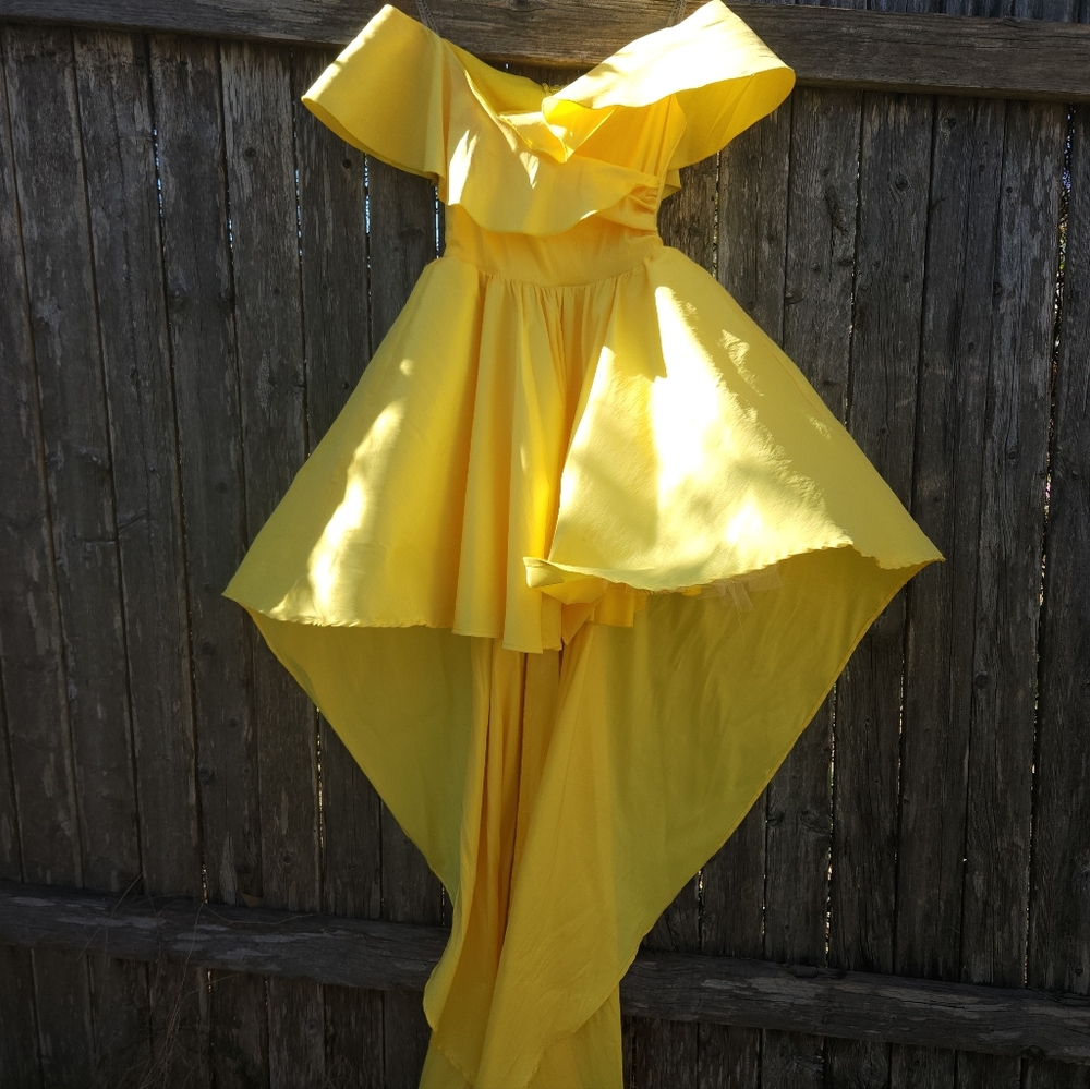 Va Va Voom Golden Goddess Pinup Gown